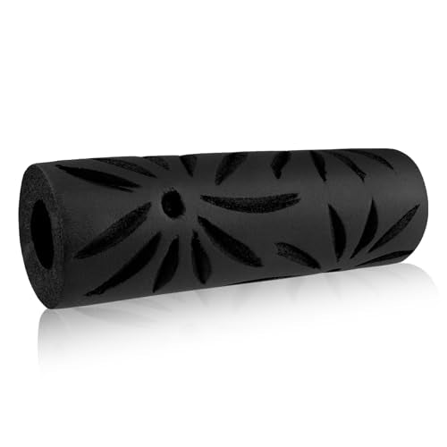 9 in Poinsettia Style Texture Roller for Walls and Ceilings