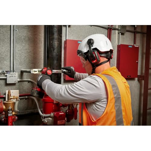 Milwaukee BOLT 24dB Earmuffs