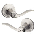 Kwikset Tustin Entry Door Handle with Lock and Key, Secure Keyed Reversible Lever Exterior, For Front Entrance and Bedrooms, Satin Nickel, Pick Resistant Smartkey Rekey Security and Microban