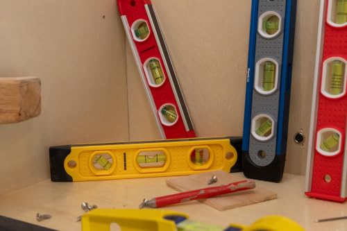 Swanson Tool TL021M 9 In. Speedlite Magnetic Torpedo Level with Rubber End Caps, yellow - size: 9" (Pack of 1), style: Speedlite® Magnetic Torpedo Level with Rubber End Caps