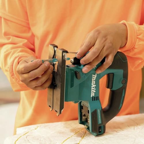 Makita XVJ04Z-R 18V LXT Brushless Lithium-Ion Cordless Jig Saw (Tool Only) (Renewed)