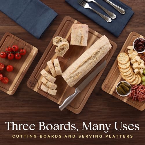 Deer & Oak Non Toxic 3-Piece Acacia Cutting Board Set with Stand