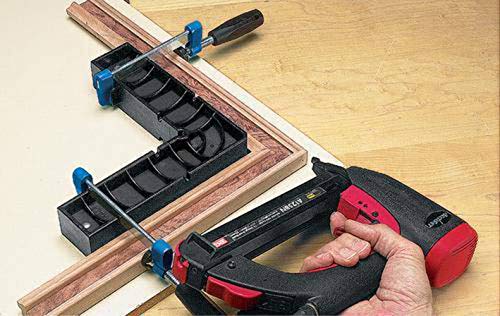 ROCKLER 515239 Clamp-It Assembly Square, Black