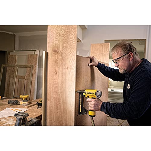 DEWALT DPG59 High Performance Safety Glasses with Clear Lens, 1.0 Diopter - size: Rx-Bifocal 1.0