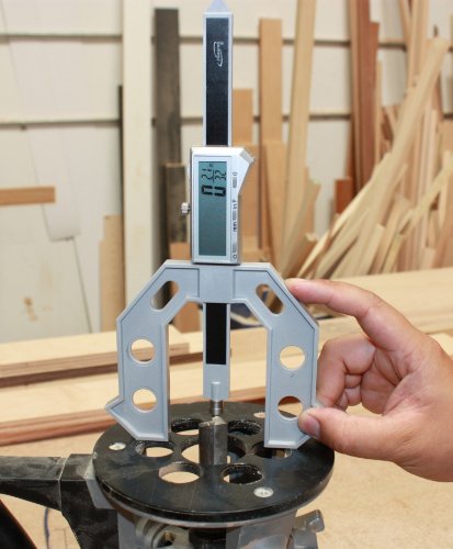 iGAGING 0-6" DIGITAL MULTI-GAUGE FOR WOODWORKERS AND WELDERS - 3-IN-1 TOOL - DEPTH GAUGE + HEIGHT GAUGE + THICKNESS GAUGE