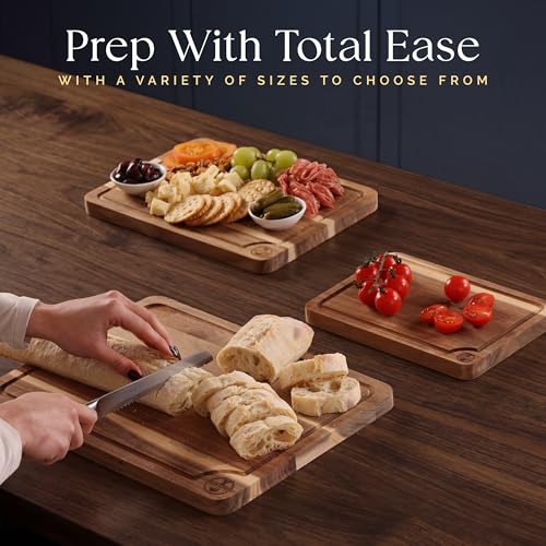 Deer & Oak Non Toxic 3-Piece Acacia Cutting Board Set with Stand