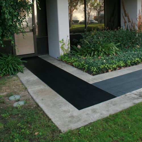 Rubber-Cal Fine Rib Corrugated Rubber Floor Mat - 1/8" x 4 ft x 2.5 ft Black - size: 30"L x 48"W x 0.1"Th